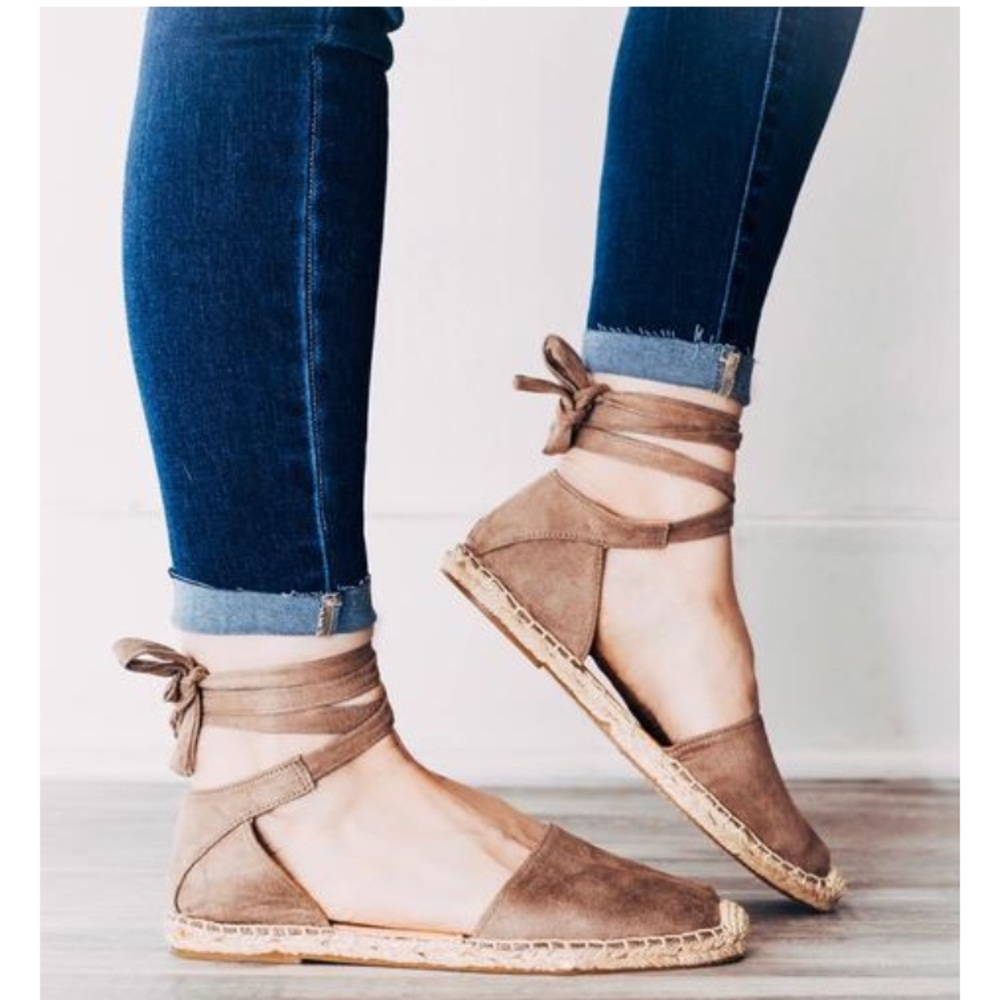 Soda brand "Layout" shoes. Brand new